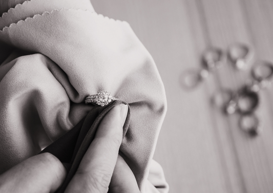 Comment bien entretenir ses bijoux ?