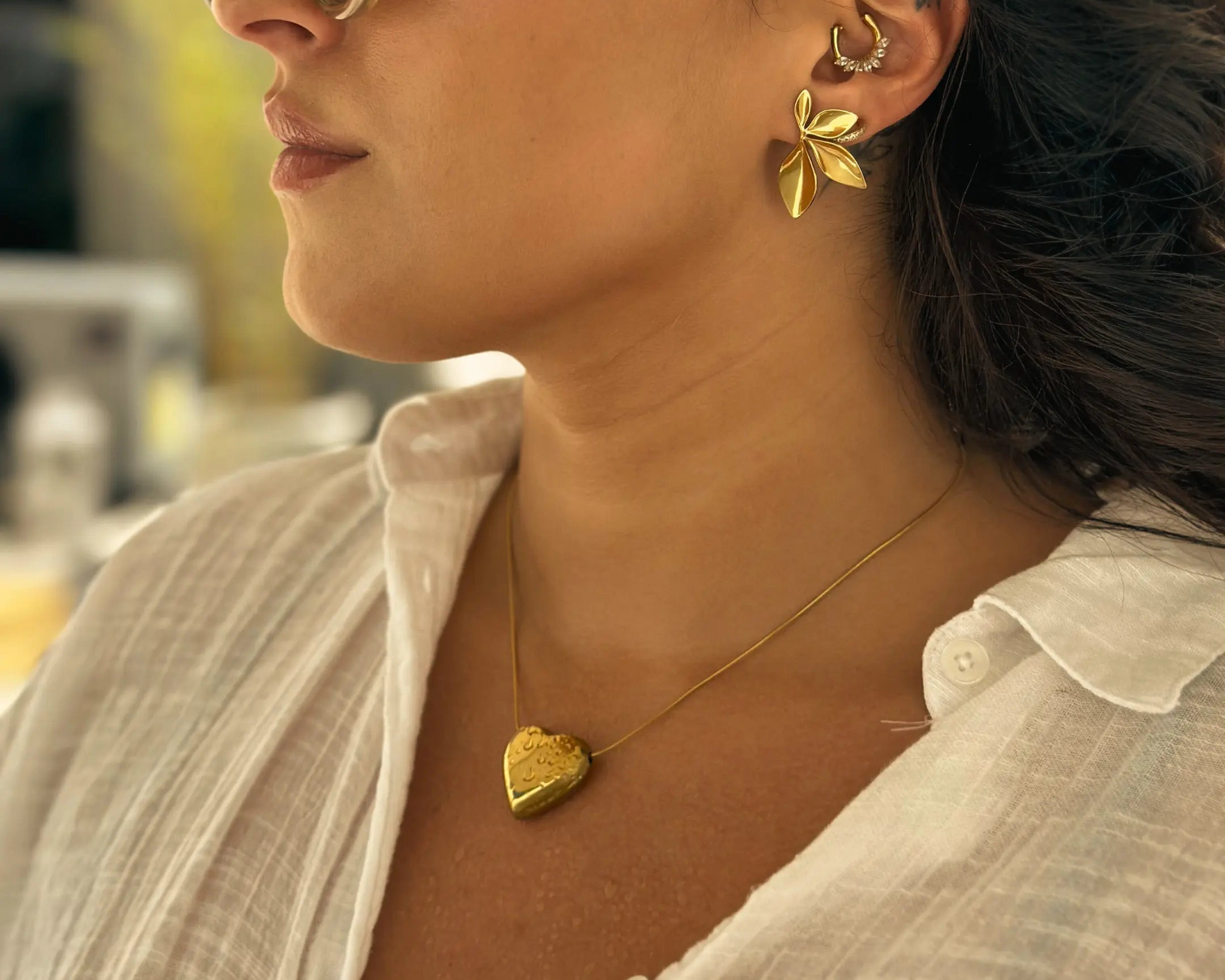 BOUCLES D'OREILLES LIVIA bijoux et accessoires, acier inoxydable plaqué or, plaqué argent, bijoux pas cher, bijoux femme, cadeau femme, BOUCLES D'OREILLES FLEURS
EVIDENCE BIJOUX